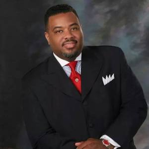 Dr. Selwyn Q. Bachus, Senior Pastor